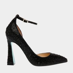 NEW Betsey Johnson RAMSY Black Pumps
